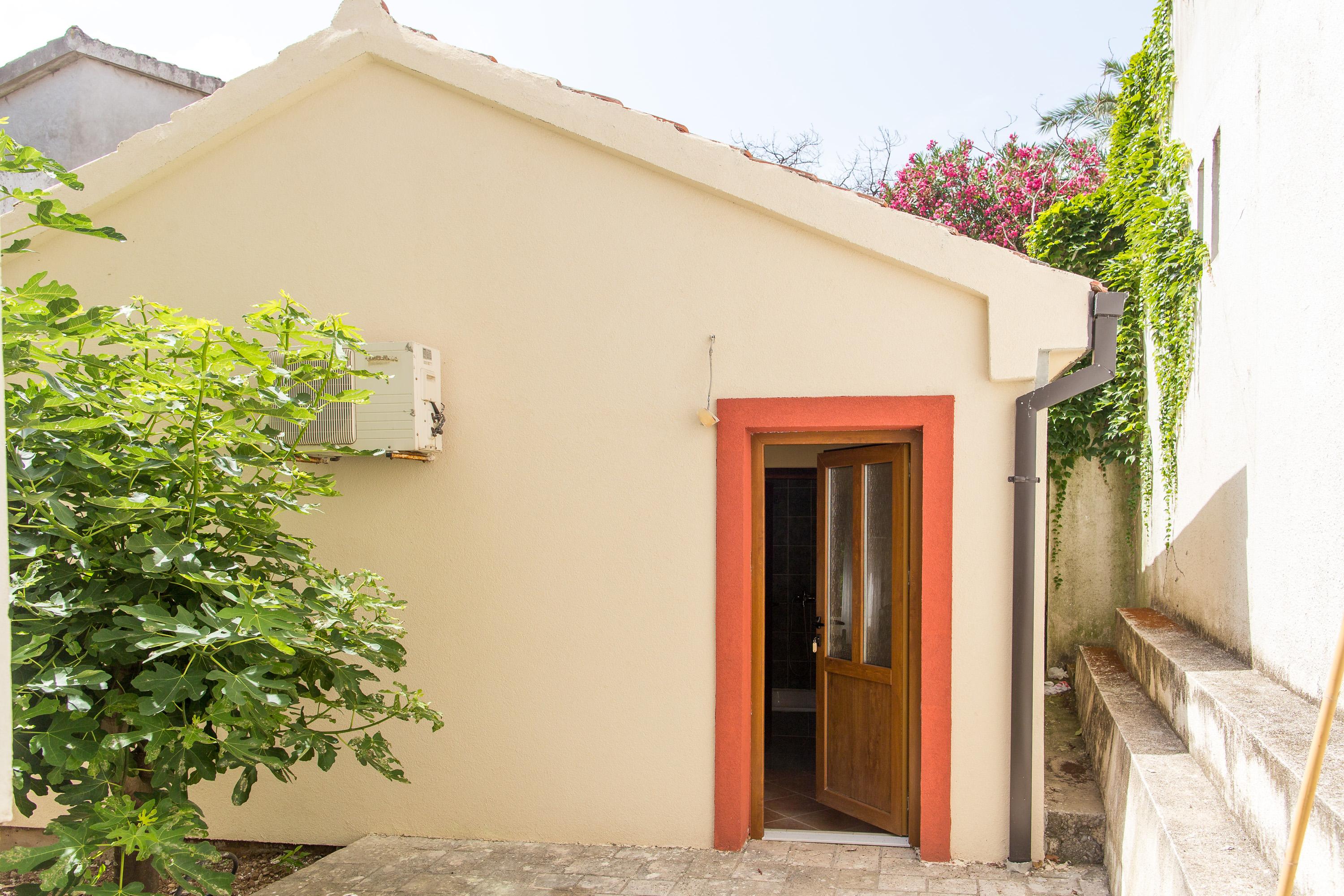 Guesthouse Blue Coast Budva Zewnętrze zdjęcie
