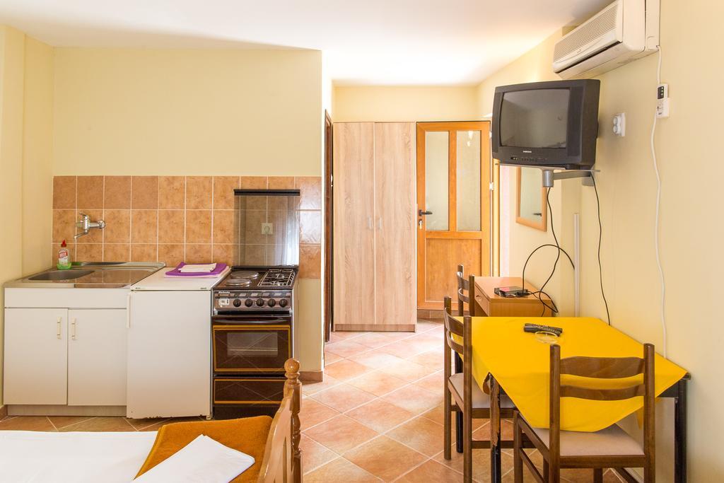 Guesthouse Blue Coast Budva Zewnętrze zdjęcie
